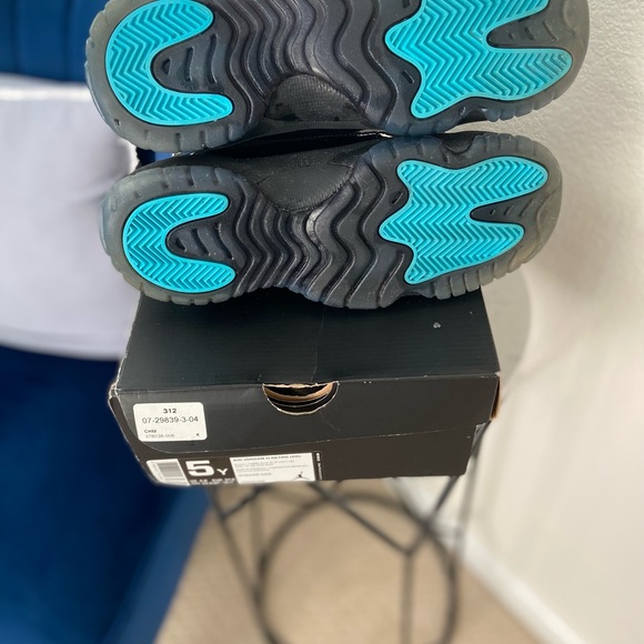 Gamma Blue 11s - Picture 7 of 7